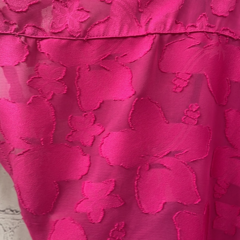 Investments II 1x hot pink Barbiecore appliqué floral sheer top - Picture 6 of 6